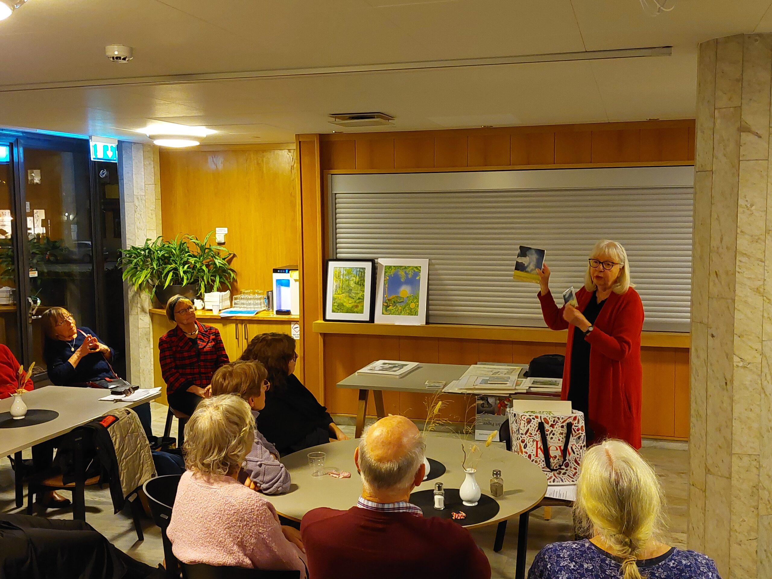 Konstnär Marianne Irmelid berättar om sitt konstnärsskap.